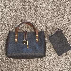 Cute CALVIN KLEIN Purse w/ Matching Coin Purse